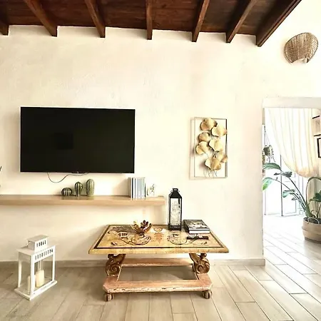 Casa Nel Centro Storico Di